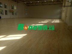 體育館選擇運(yùn)動(dòng)木地板，提前做好以下工作