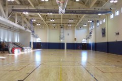 廠家結(jié)合高科技設(shè)備與工藝，造穩(wěn)定運(yùn)動(dòng)木地板