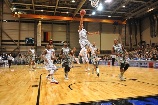 籃球場木地板為什么要選品牌